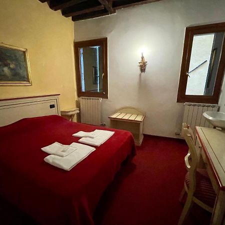 Ai Boteri Hostel Venice Ngoại thất bức ảnh
