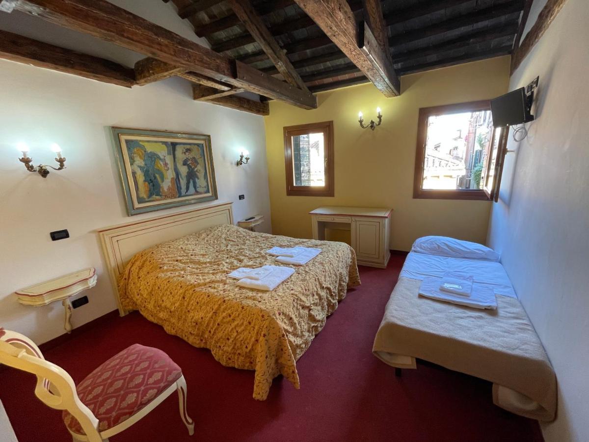 Ai Boteri Hostel Venice Ngoại thất bức ảnh