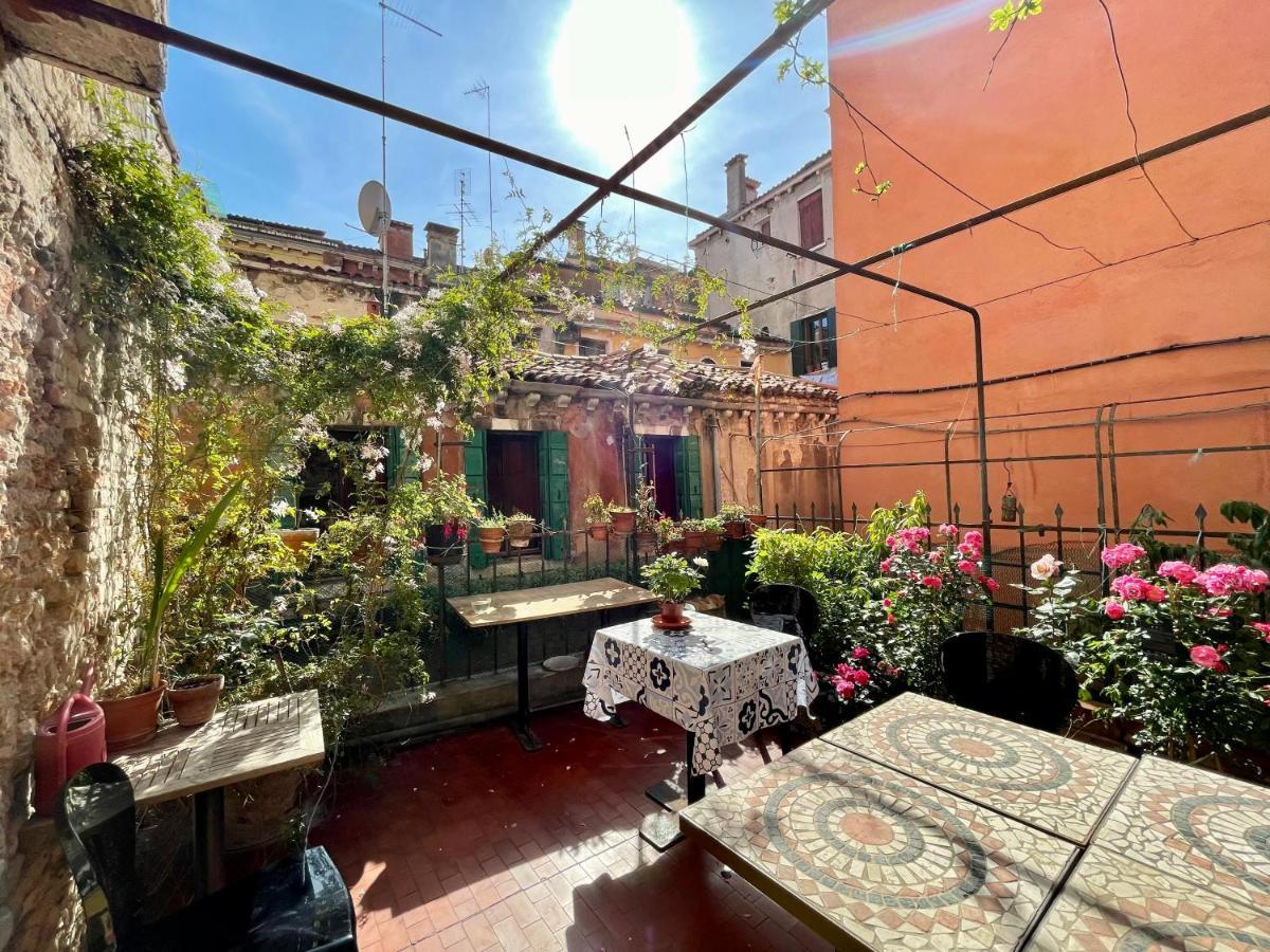 Ai Boteri Hostel Venice Ngoại thất bức ảnh